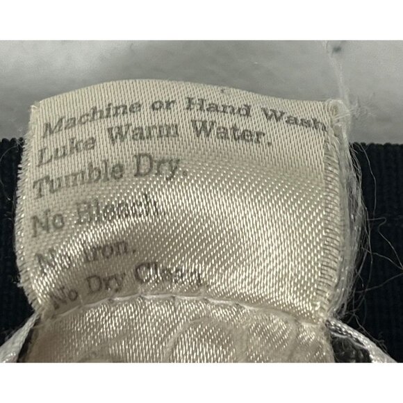 Exclusively Misook Button Up Cardigan Sweater Women L Black Acrylic V-Neck Fall - Picture 3 of 4